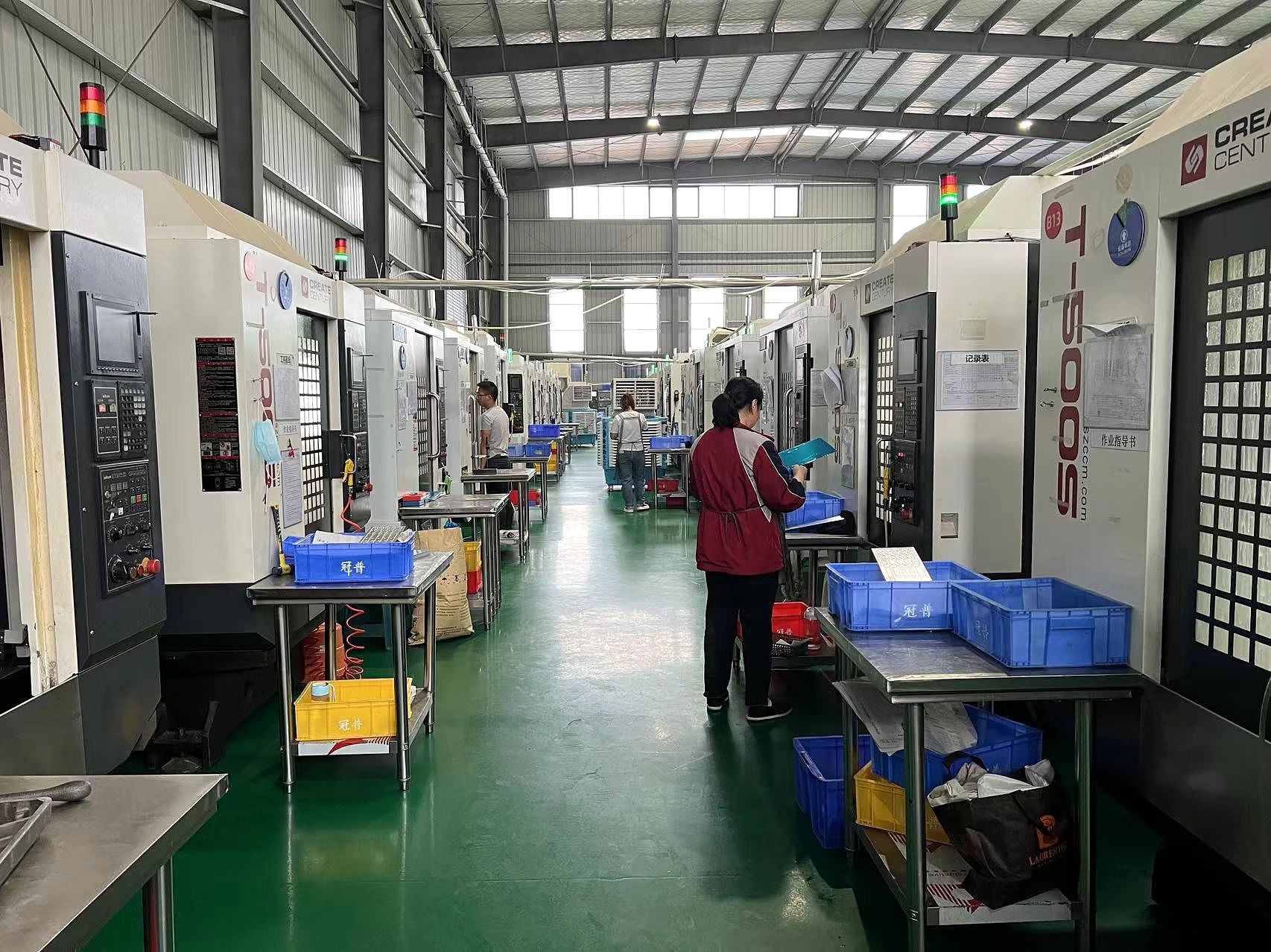 CNC machining center production line for precision custom parts